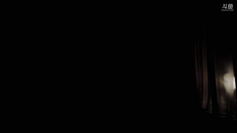 我在斗鱼看小鱼小鱼吃虾米直播户外