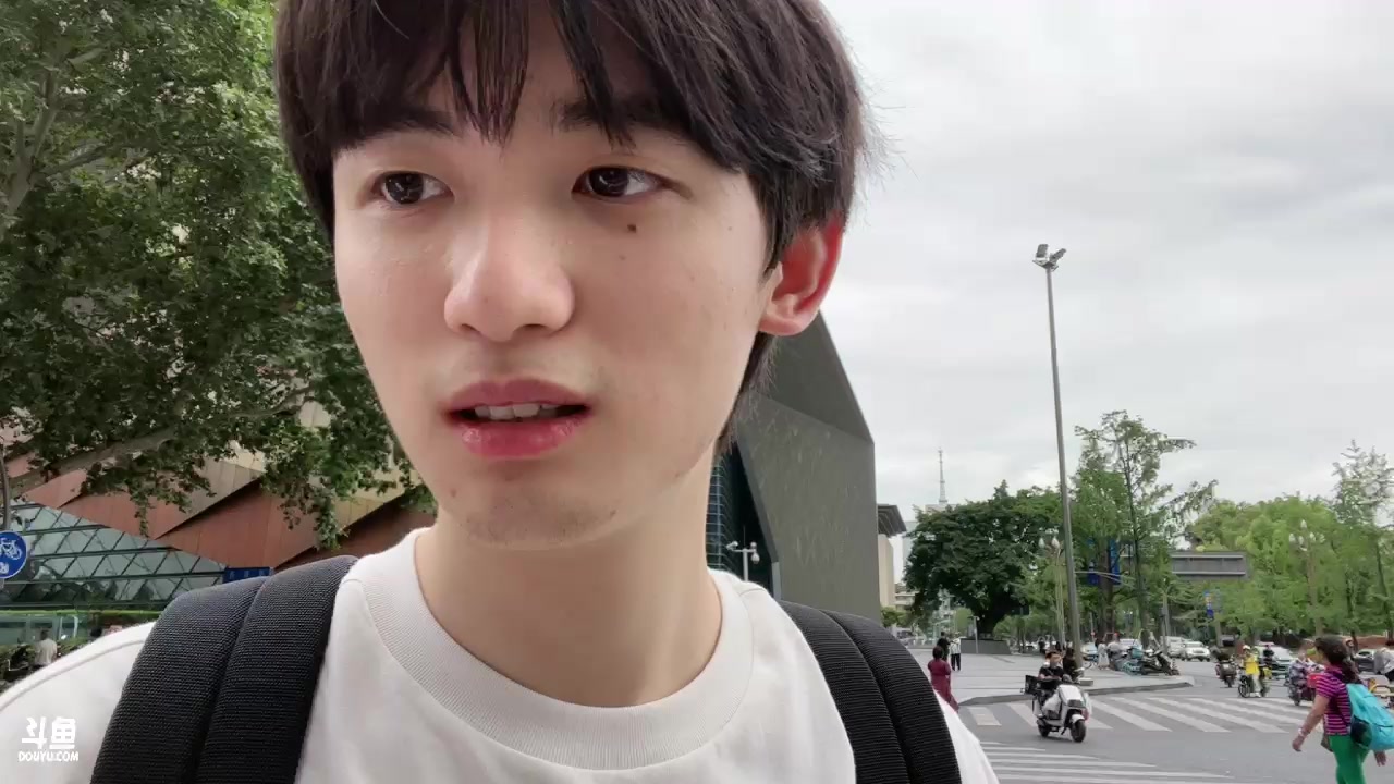 【2023-06-19 17点场】DYG萧玦：出来玩11111