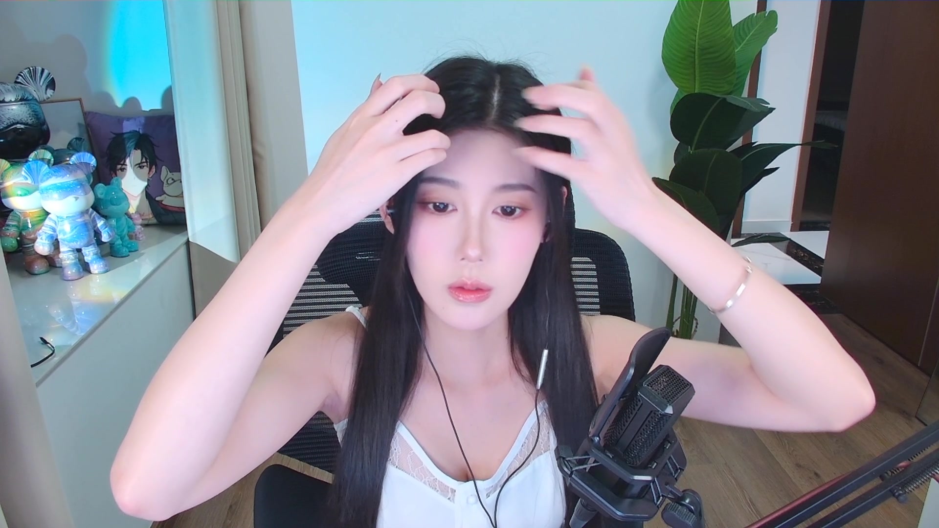 【2023-06-20 22点场】憨批姐姐沫萱：【大姨】不说话的白月光女朋友@所有人