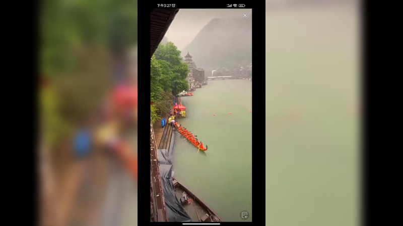 凤凰古城看龙舟比赛，好精彩