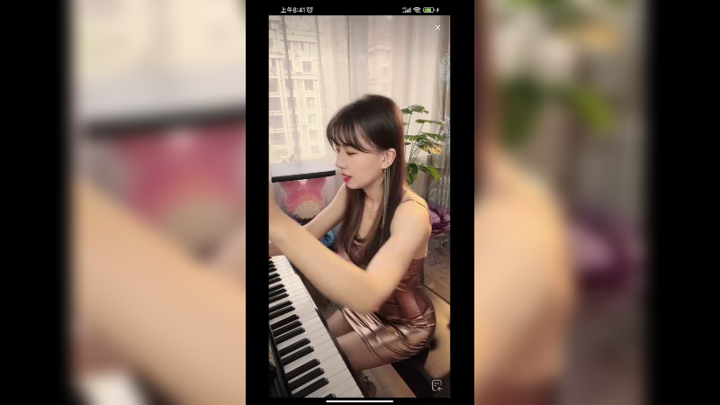 美女小姐姐笑起来好看的