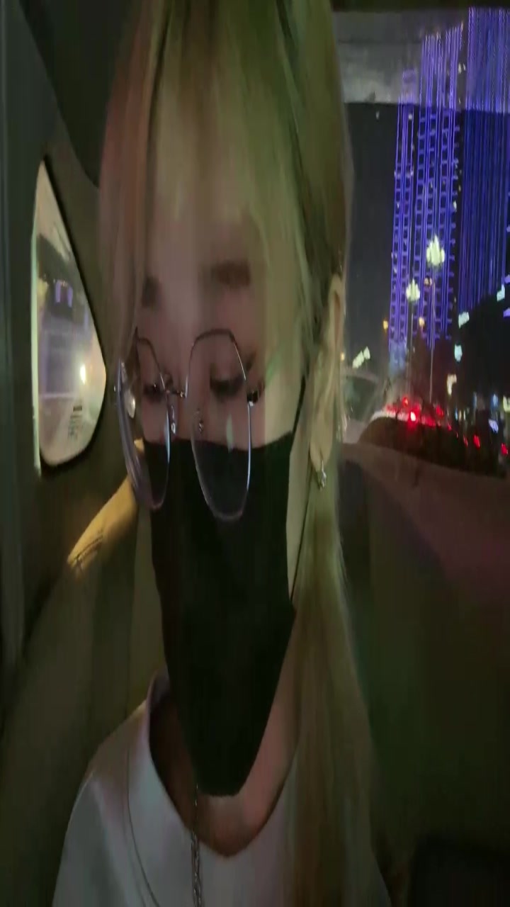 【2023-06-20 21点场】何呆呆丶1116：【小奶团】到长沙啦，随缘开播~