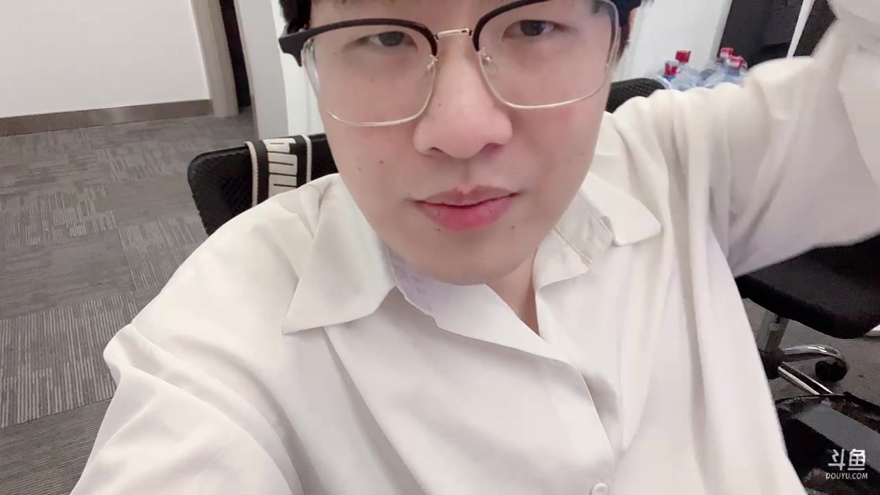 【2023-06-25 15点场】果冻cc007：电脑坏了白天见
