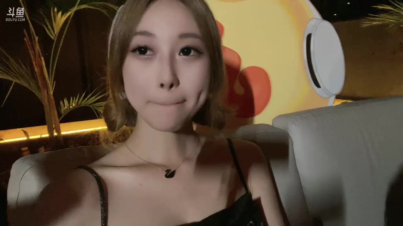 【2023-06-24 20点场】晴晴跑不动：【黄金双倍】三亚录节目的最后一天啦