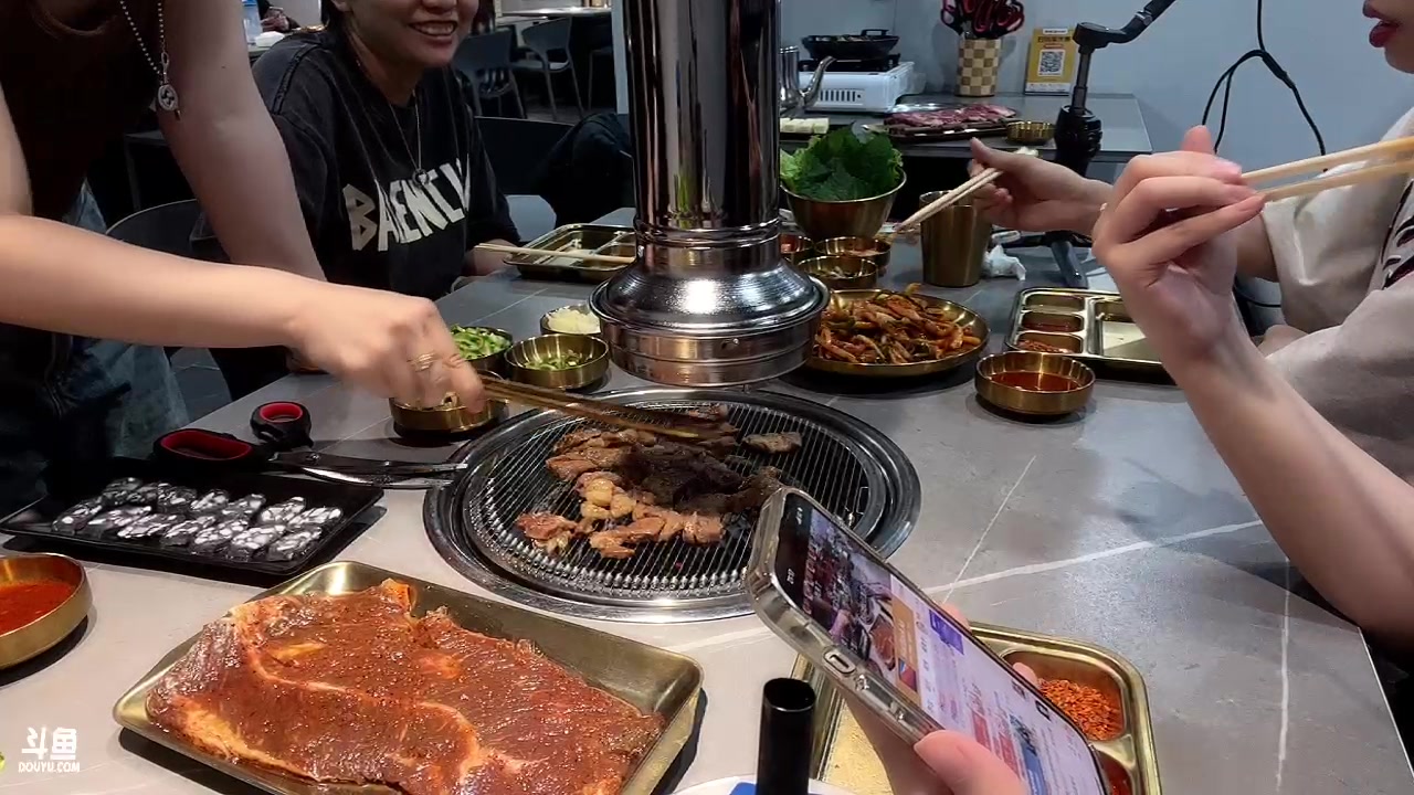 【2023-06-26 20点场】一条小团团OvO：接下来是大团旅游日常~