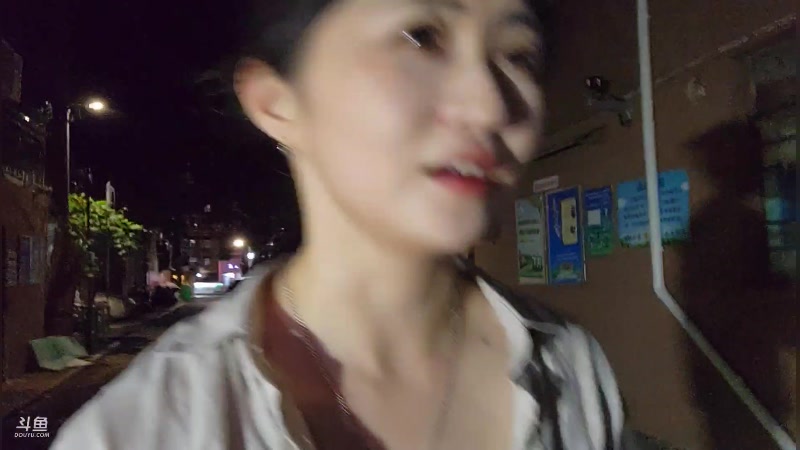 【2023-06-27 21点场】刘灶灶：一元办卡，刘灶灶的瓷器铺