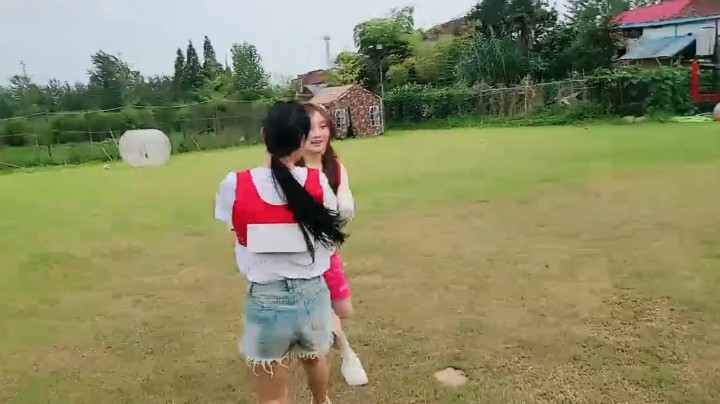 第一个最弱