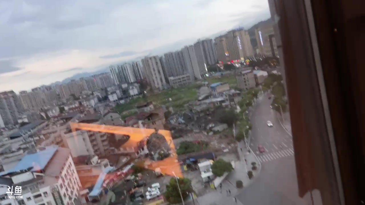【2023-06-30 18点场】石页的第一根矛s：石页：出发张家界！