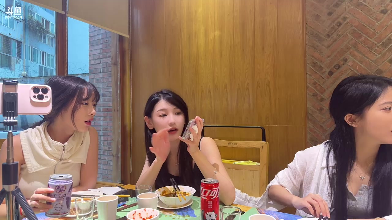 【2023-07-03 18点场】呆妹儿小霸王：【呆妹】成都帮户外