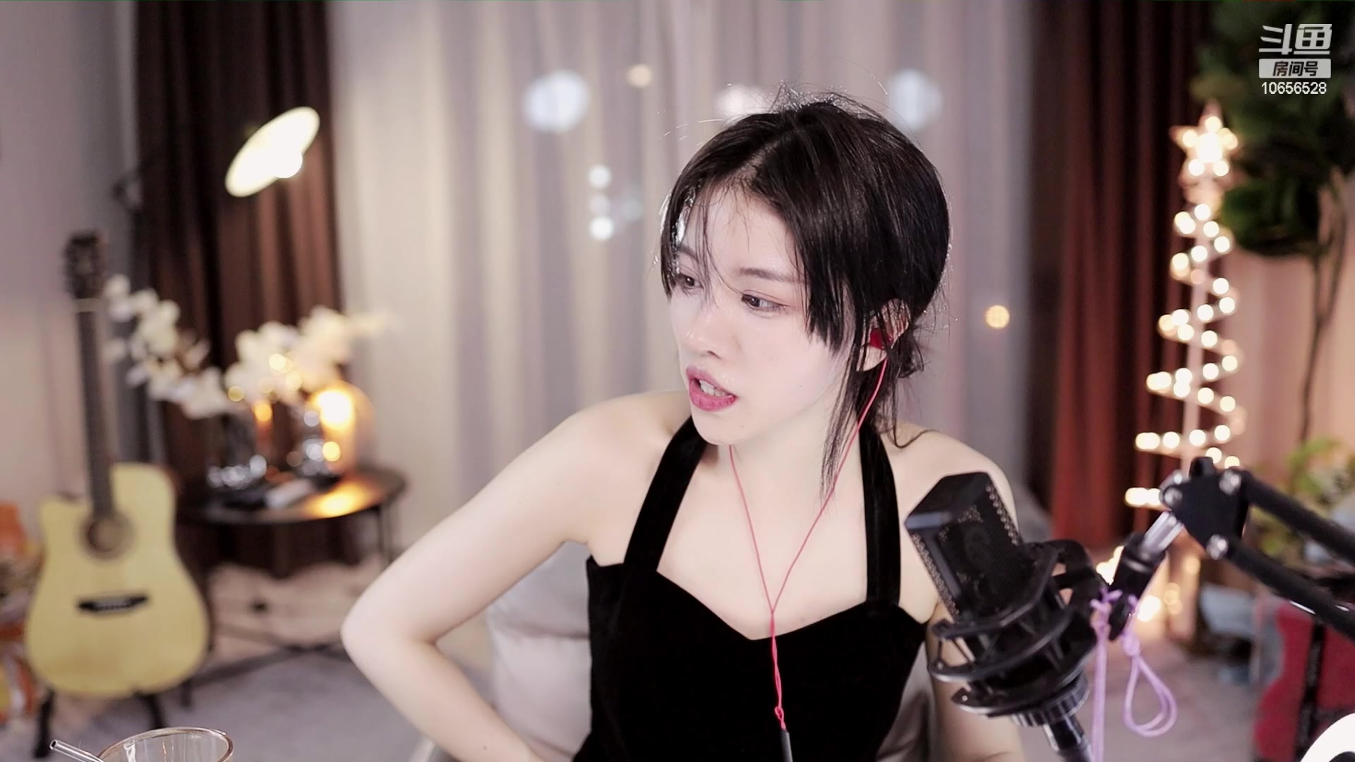 【2023-07-01 20点场】唐6儿：【小奶团】我回来啦~6:30见～
