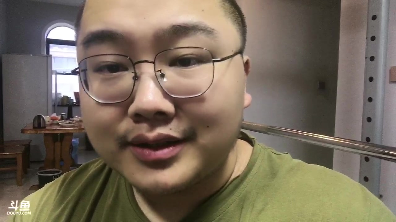 【2023-07-04 18点场】驴酱的冯雨大王：周一周二检查身体，周二下午来，抱歉