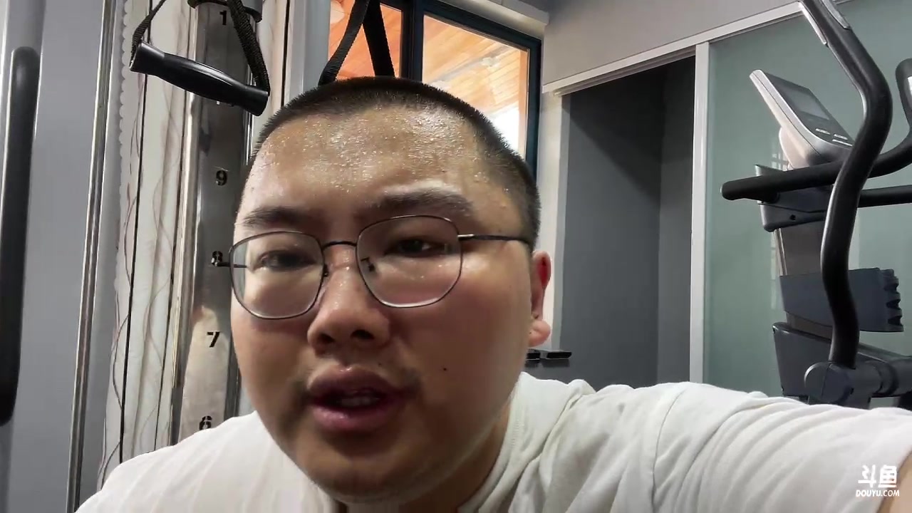 【2023-07-09 17点场】驴酱的冯雨大王：冯雨大王：保持健康，热爱生活~