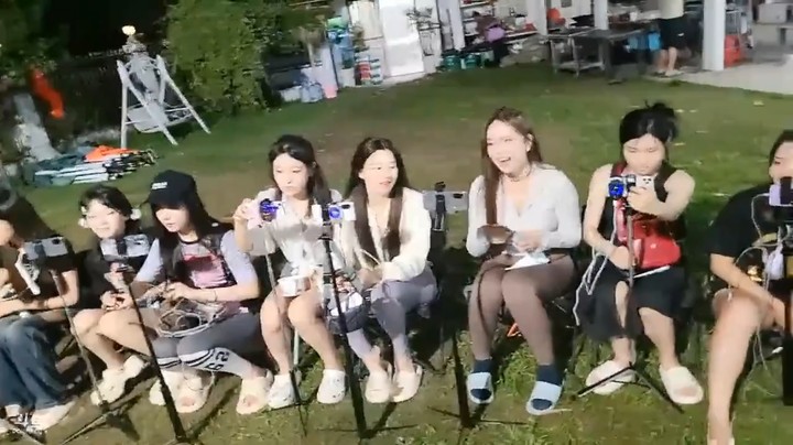 肖哥让女主播拍卖盲盒了，鹅妹分多啊