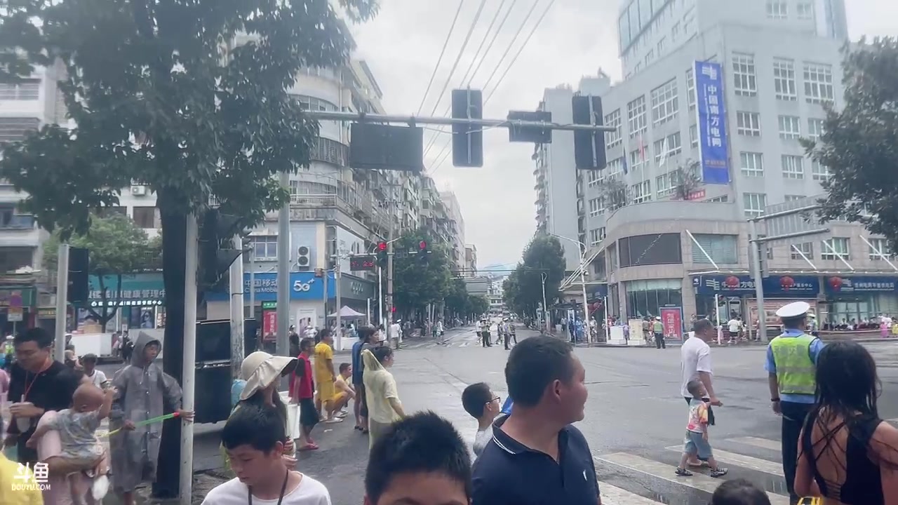 【2023-07-08 10点场】Gn丶钙奶：小县城的水龙节！