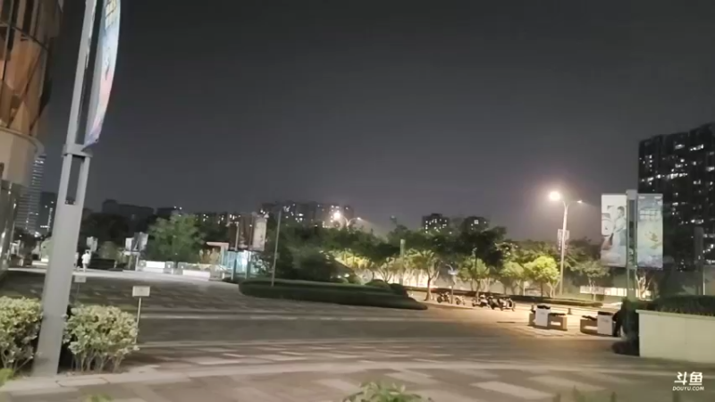 【2023-07-10 22点场】火力堂主：太热了，成都！