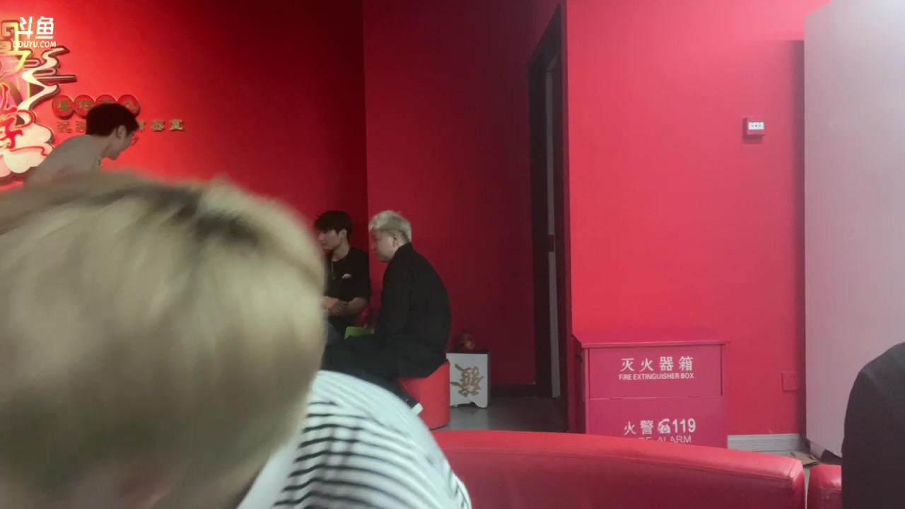 【2023-07-12 23点场】王纪超666：跟新哥茄哥沫子户外晚上密室