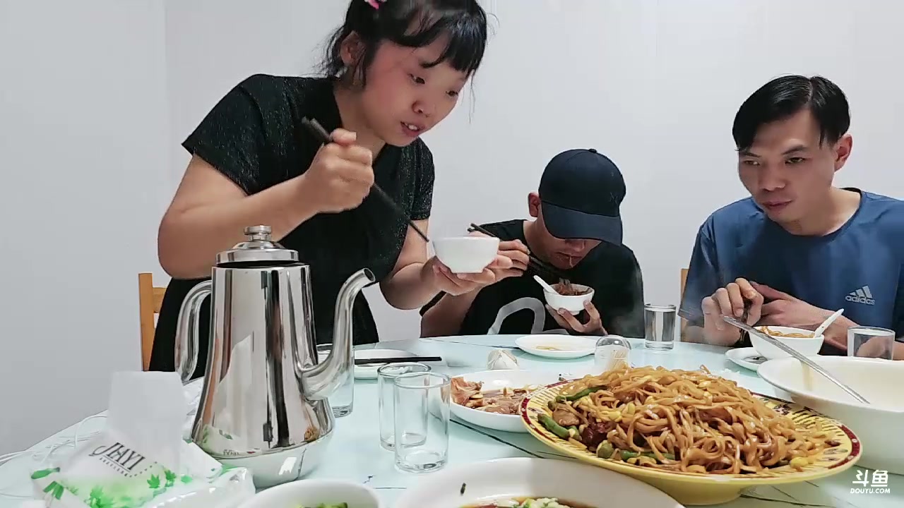 【2023-07-13 19点场】大嘴love：郑州【日行一善】！