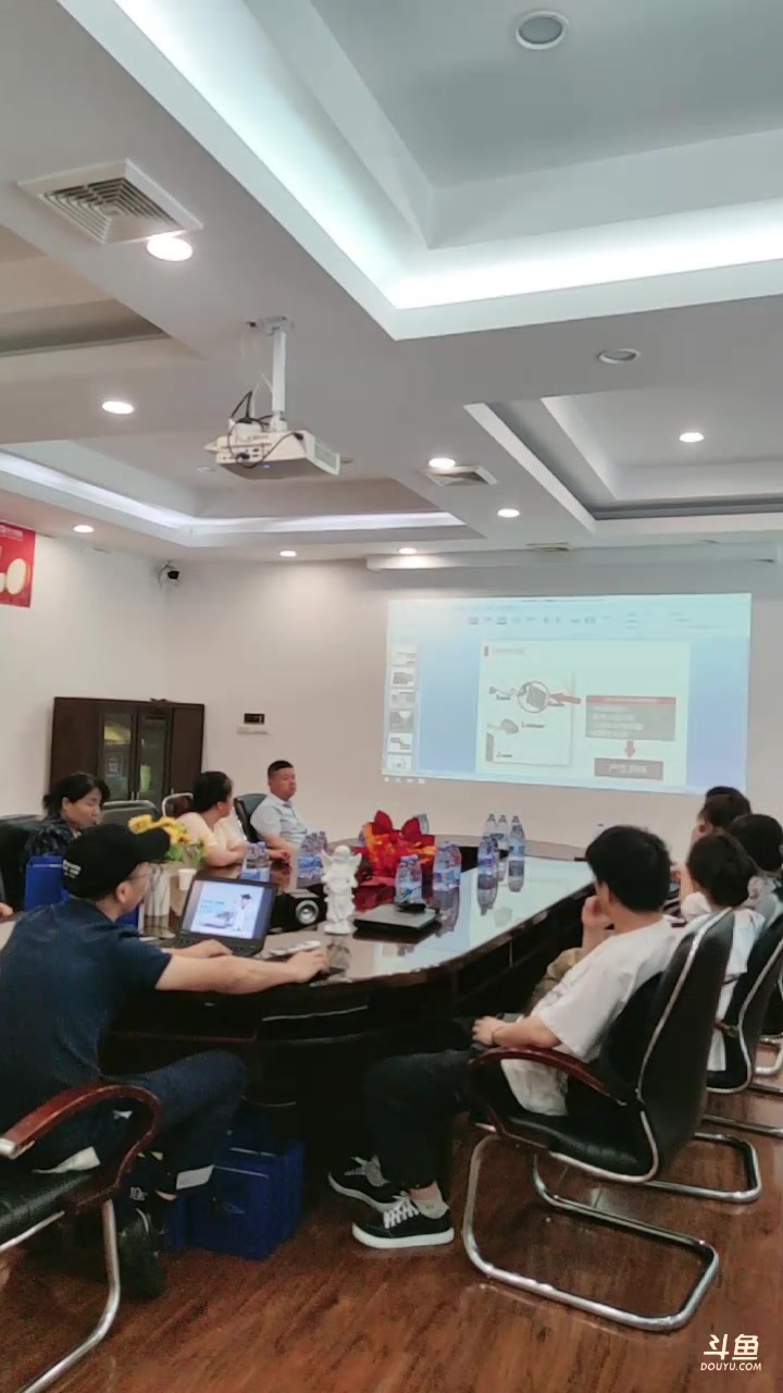 【2023-7-15 9点场】福州前横中升丰田:福州前横中升丰爱车养护课堂