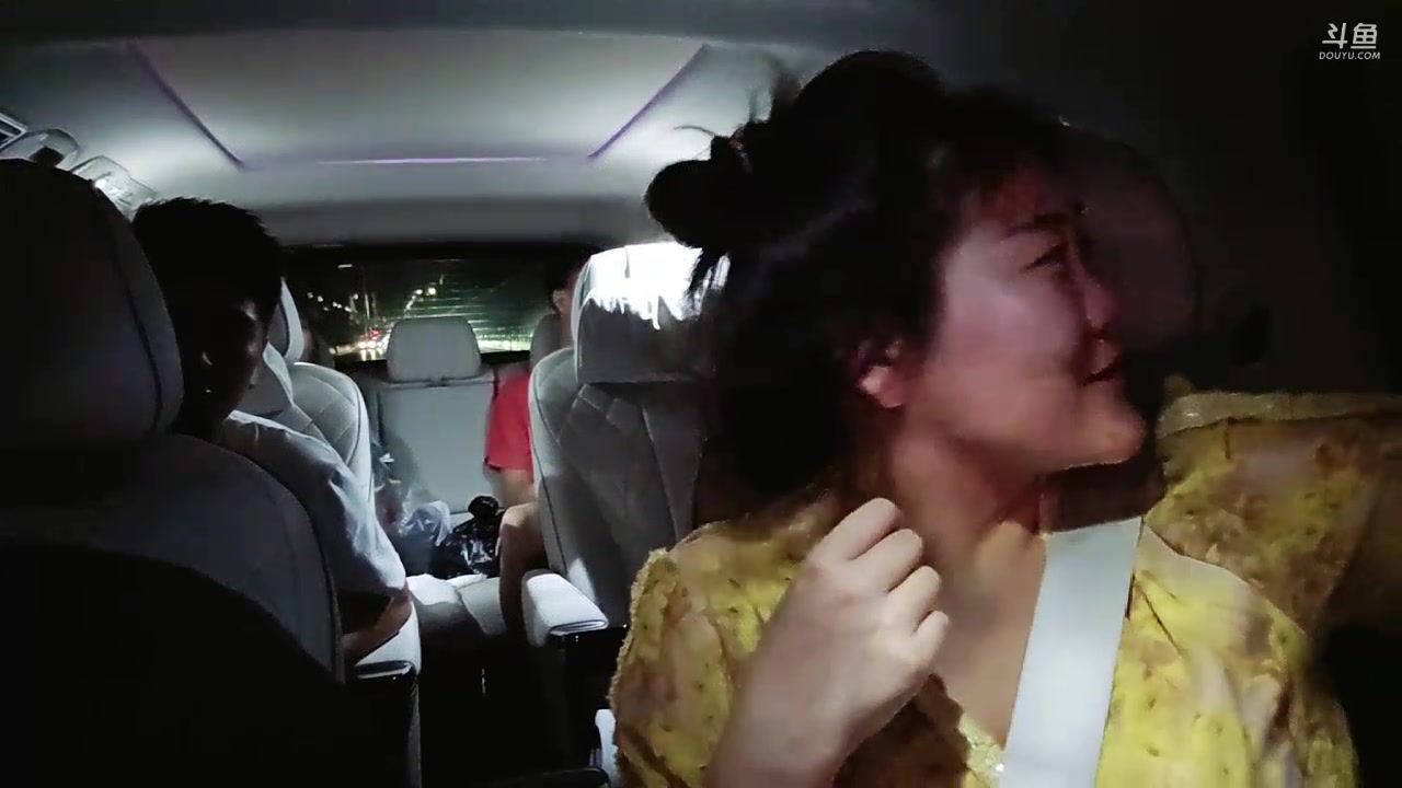 【2023-07-15 19点场】大嘴love：郑州【日行一善】！
