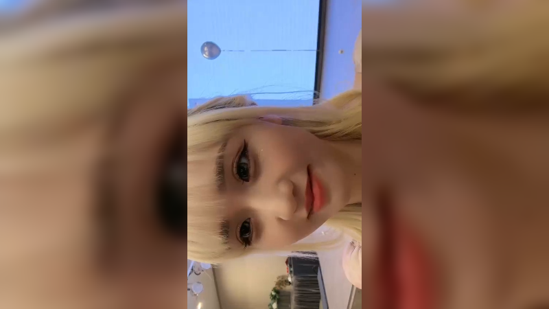 【2023-07-17 20点场】宝贝薇阿：薇薇：原皮露出 啵一会会