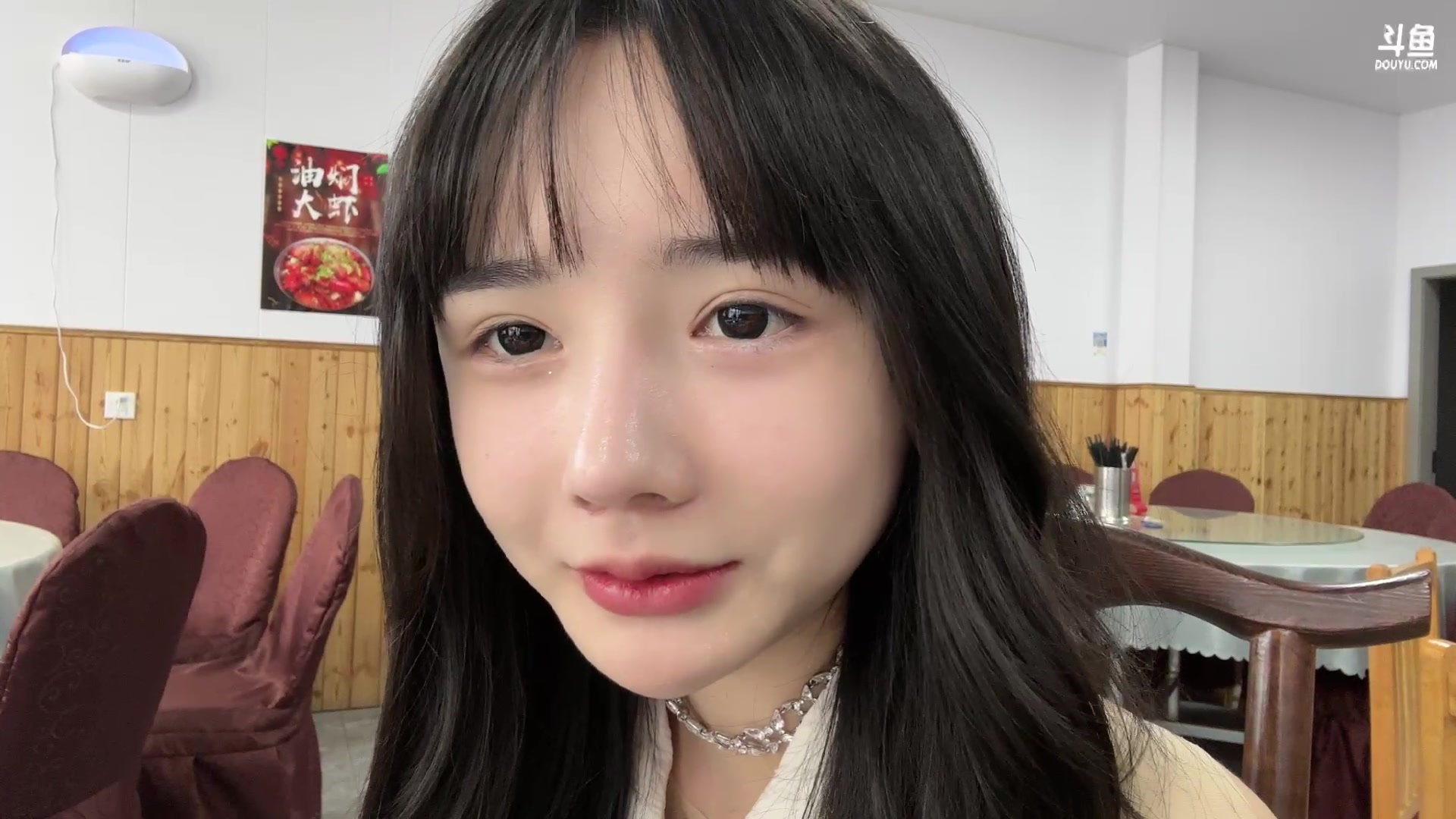 【2023-07-19 16点场】塔莉娅QAQ：甜心小塔：19号杭州户外，20号开播