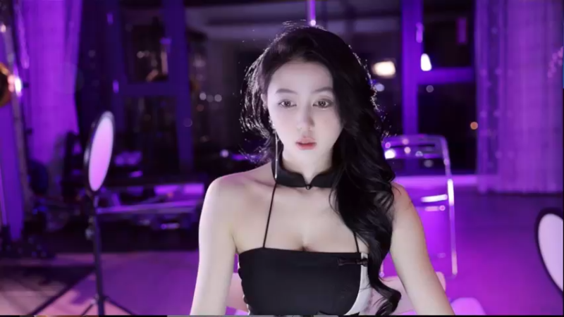 【2023-07-18 21点场】小酒窝翁馨：好好健身，好好生活
