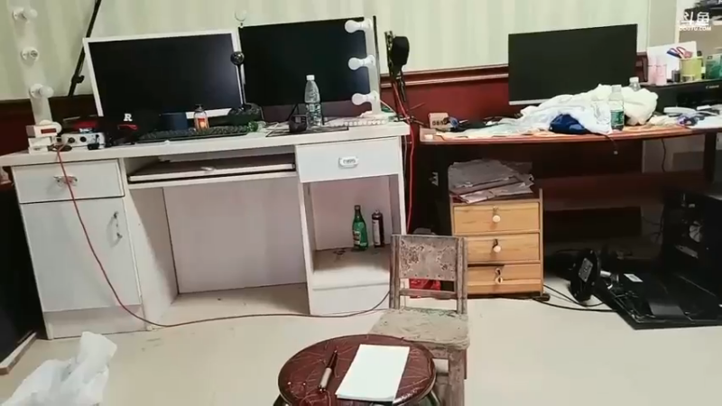 肖哥采访小梦仙，结果小梦仙不上当啊