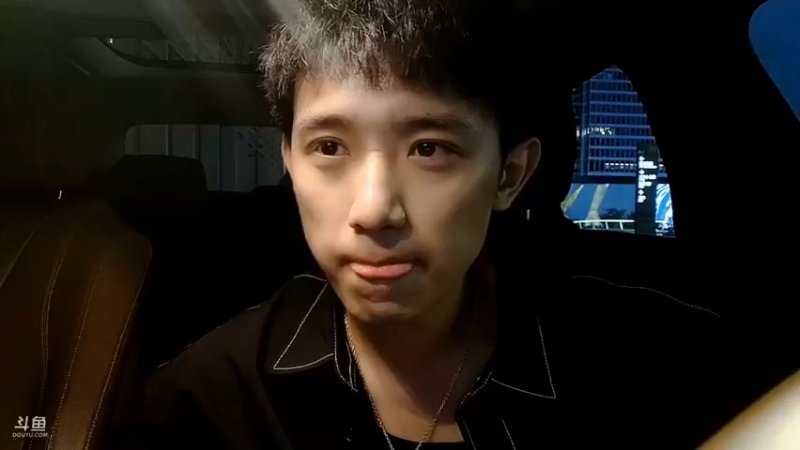 大家想让博哥做城市女团，博哥说恋爱综不好做