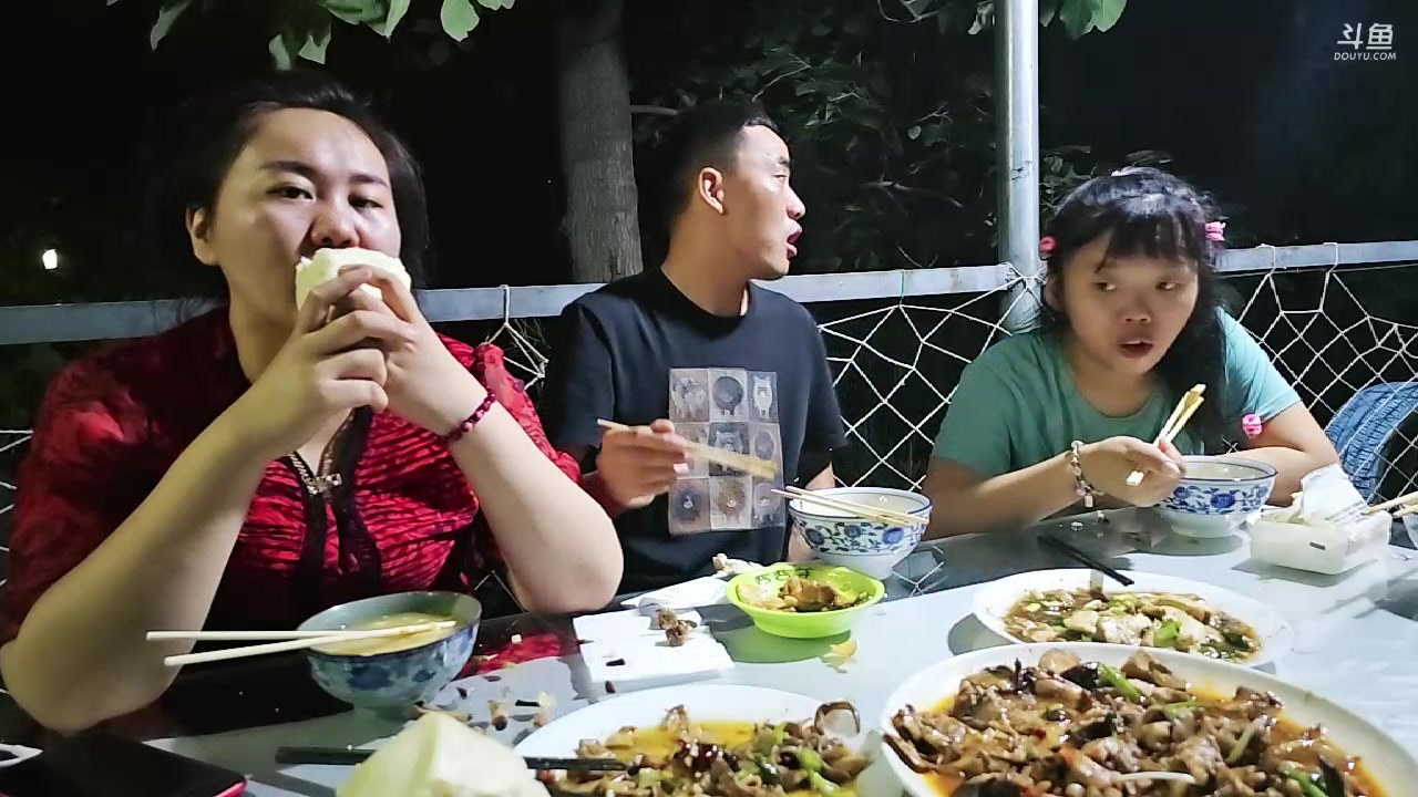 【2023-07-22 21点场】大嘴love：郑州【日行一善】