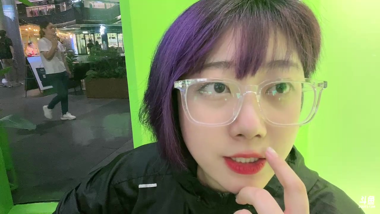 【2023-07-23 21点场】王师傅精益求精：今日特别企划 在茶饮店打一天工能挣多少钱