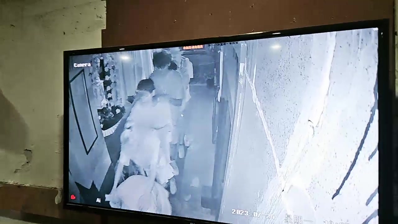 【2023-07-24 18点场】南波儿大魔王丶：扮鬼密室吓同事