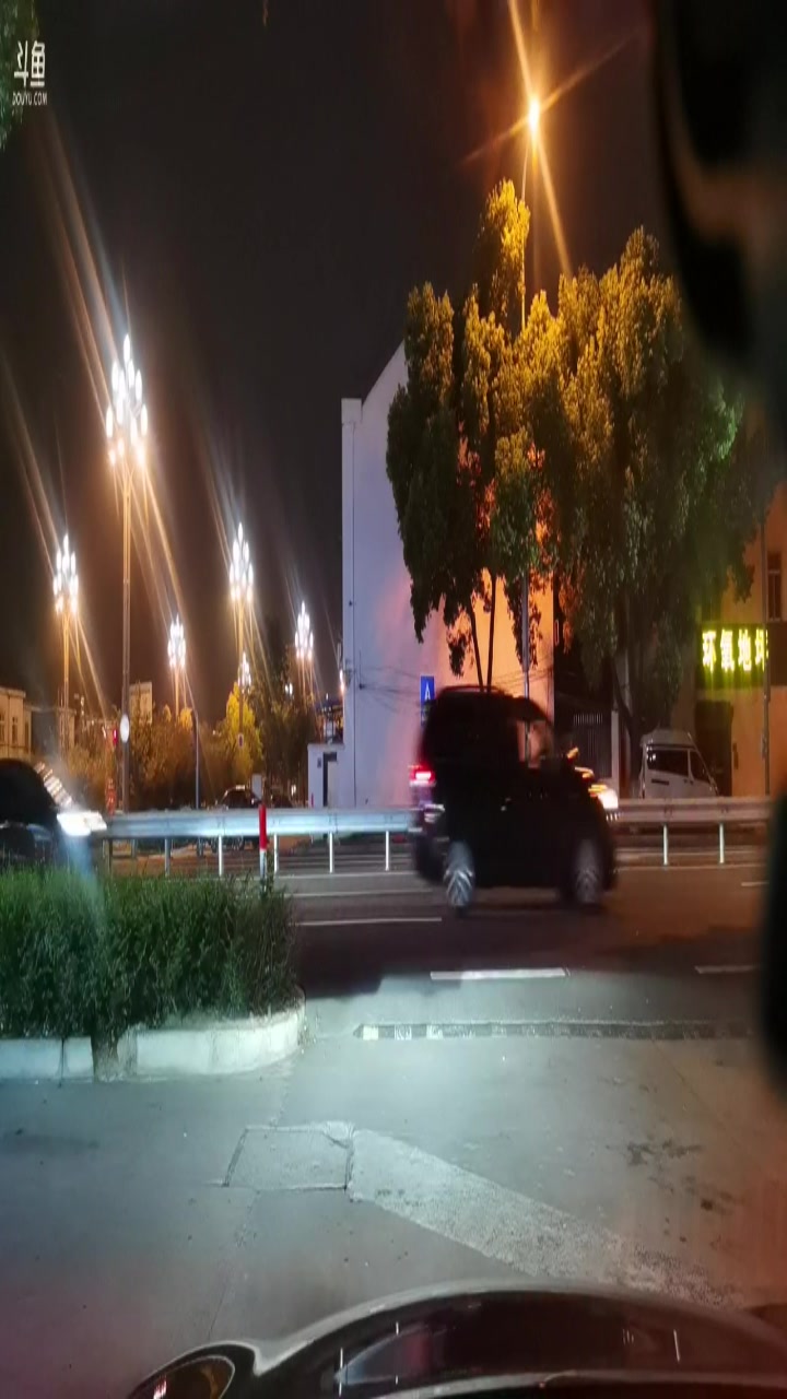 【2023-07-24 20点场】李哥儿DoubleLee：今天也要开心鸭 5517219