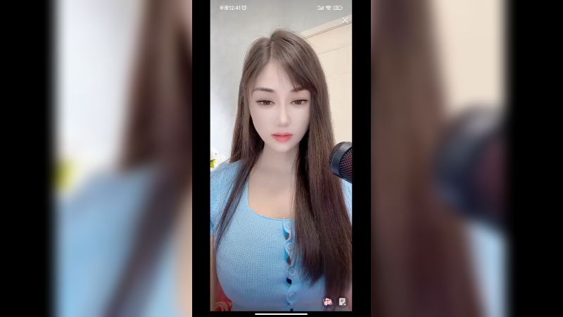 很文静的美女啊