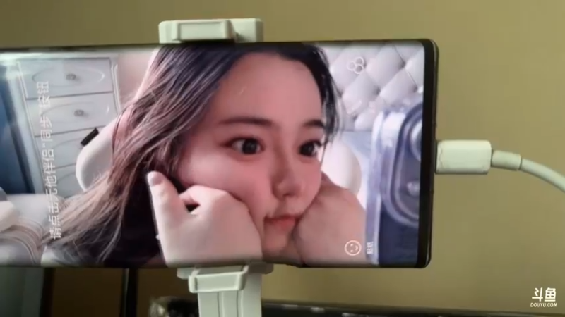 【2023-07-27 16点场】云樱花颜金步摇S：直播焦虑症，忘记了怎么直播