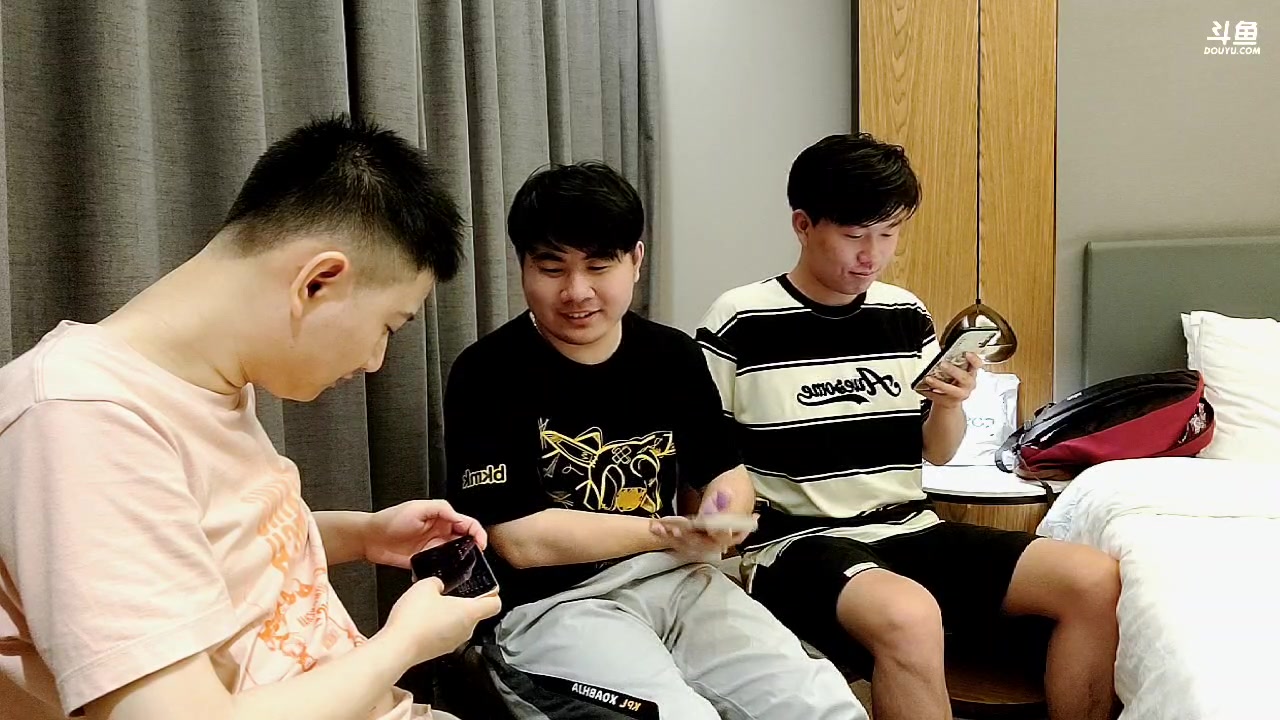 【2023-07-29 20点场】紫灵z：紫灵：29号CJ逆水寒活动后开播