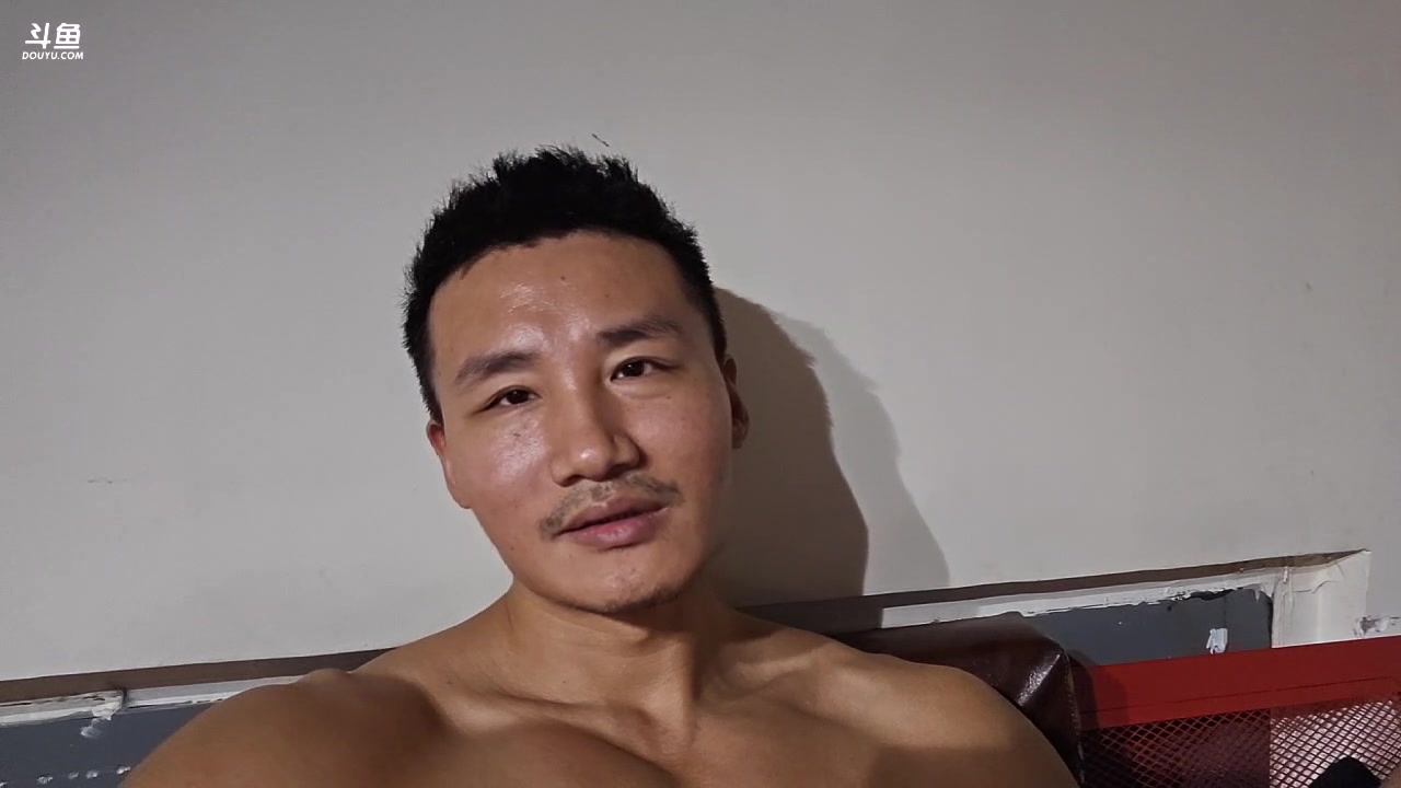 【2023-08-02 18点场】黑人毅：一天2练的日子