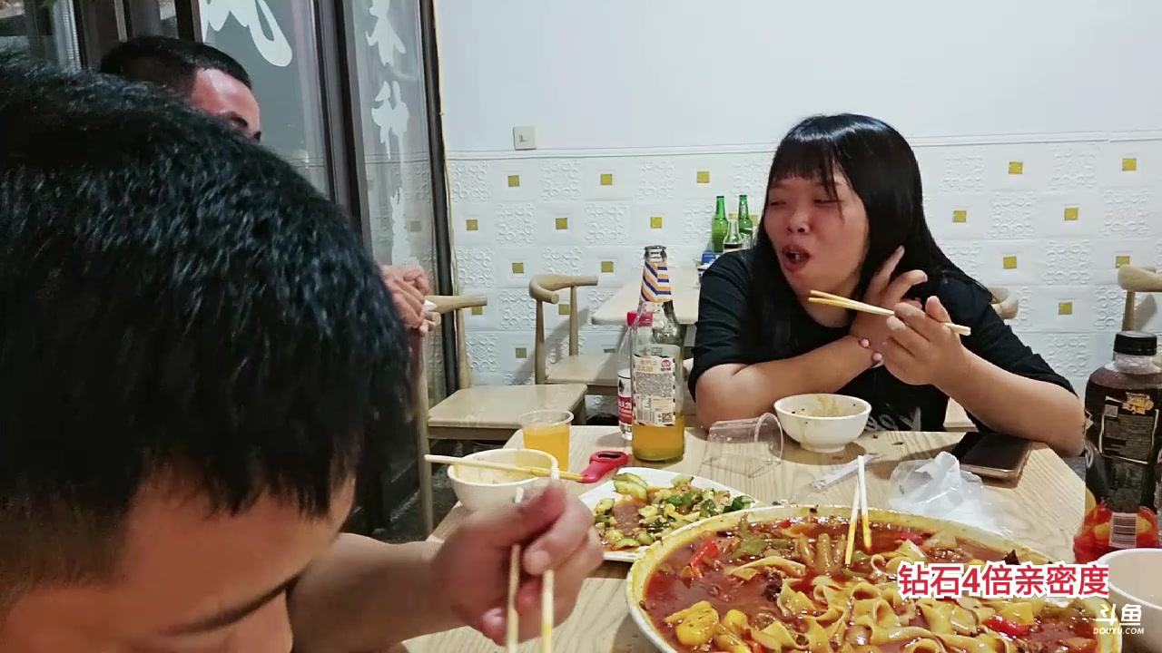 【2023-08-03 19点场】大嘴love：横店【日行一善】