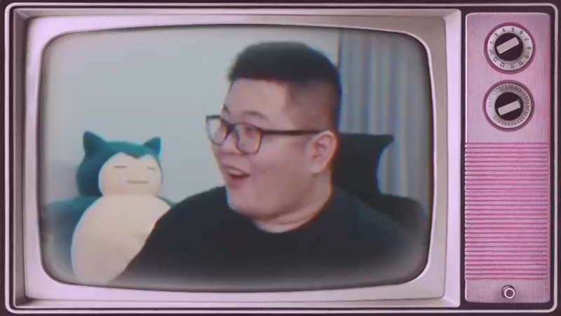 一笑zy：这这是囤了价值20多万的装扮？