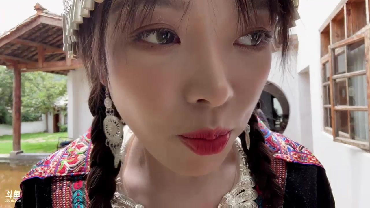 【2023-08-03 12点场】童猪啊i：云南Day0，钻粉狂欢1毛卡粉丝牌！