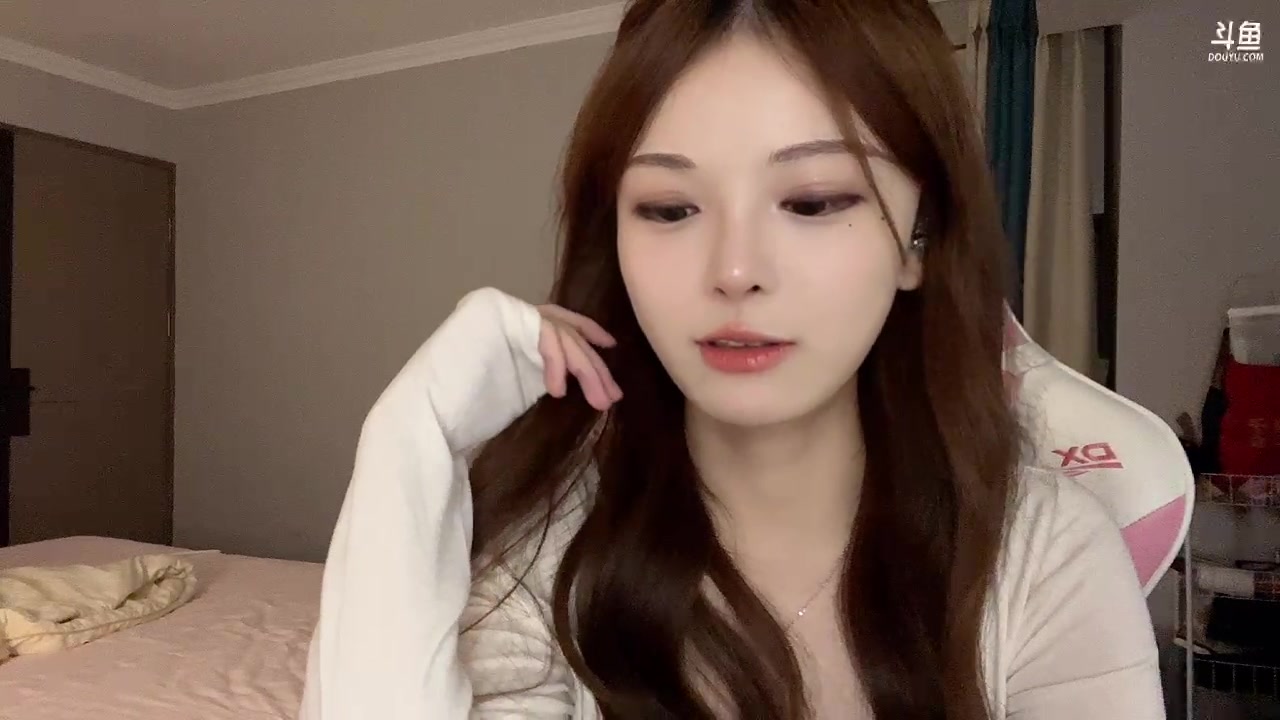 【2023-08-03 19点场】甜瓜不是呆瓜：周四休息下