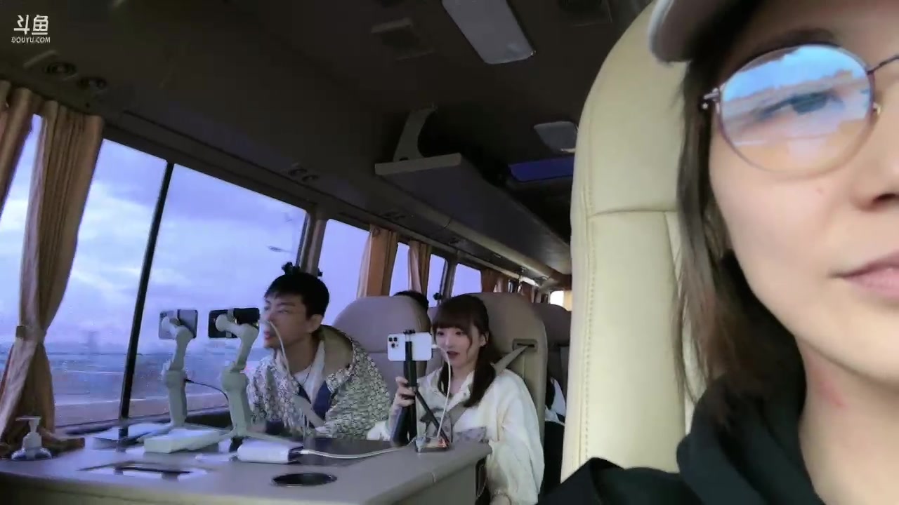 【2023-08-03 18点场】轰轰仔：轰轰：云南Day1 钻石双倍卡！