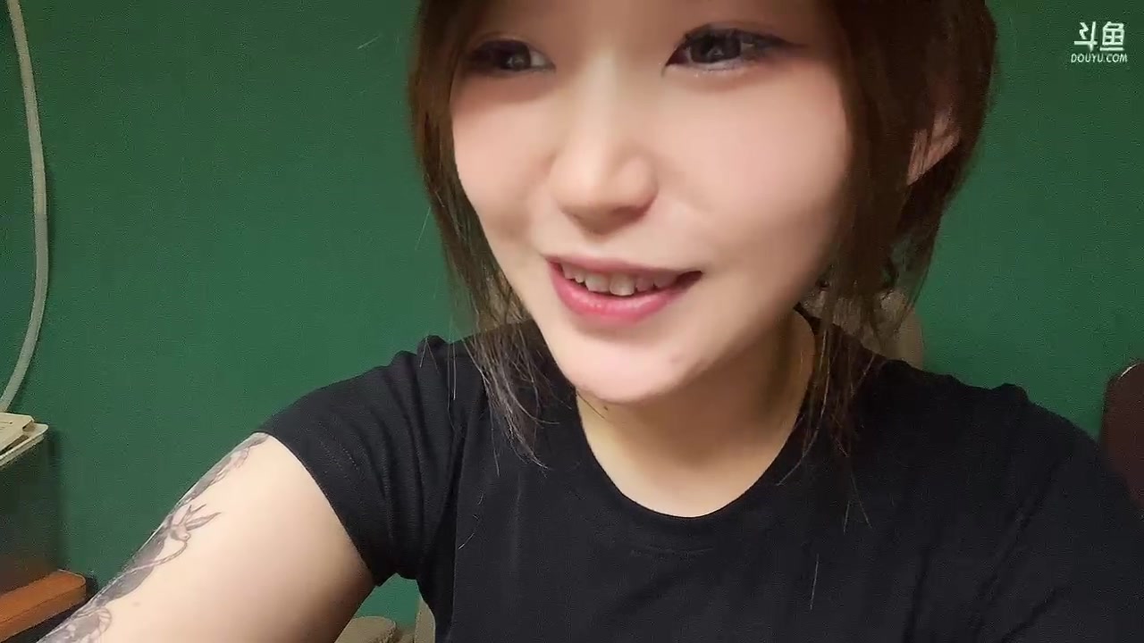 【2023-07-29 18点场】一只蘇l：蘇宝：出门咯！