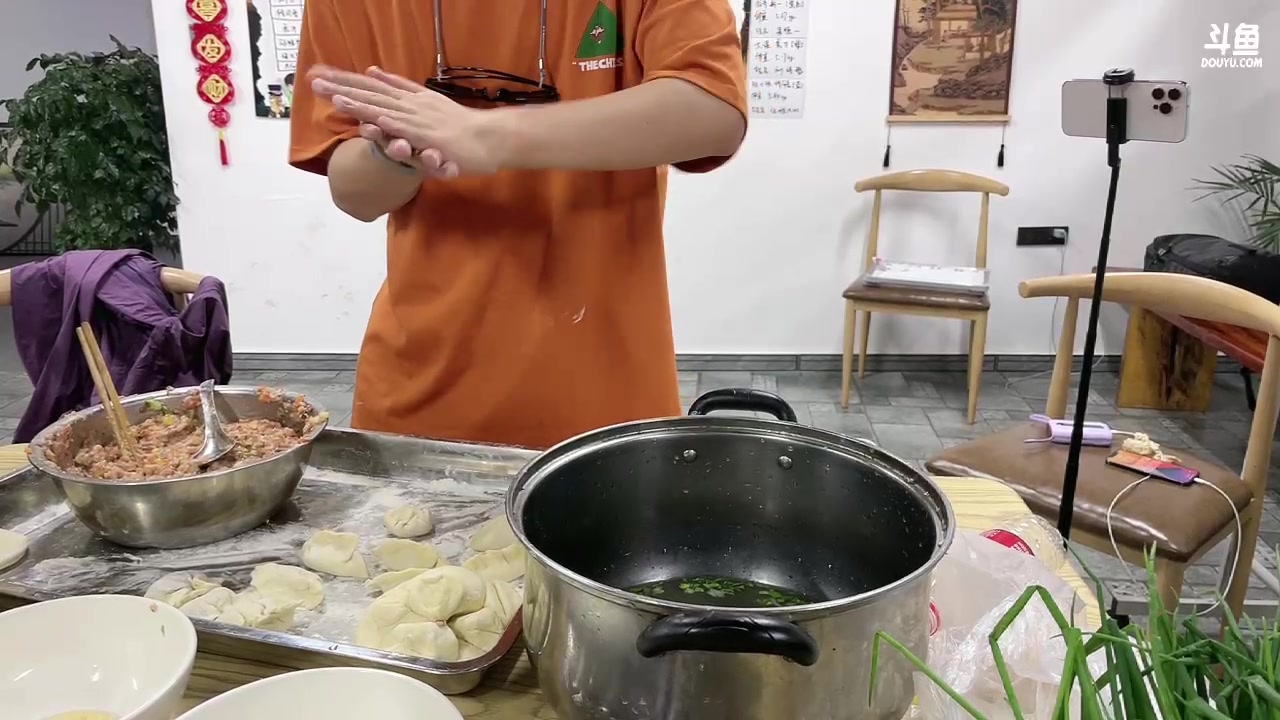 【2023-08-05 20点场】金甲EzNpc：头脑day2三月钻粉送卡包.