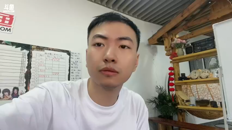 【2023-08-05 14点场】金甲EzNpc：头脑day2三月钻粉送卡包.