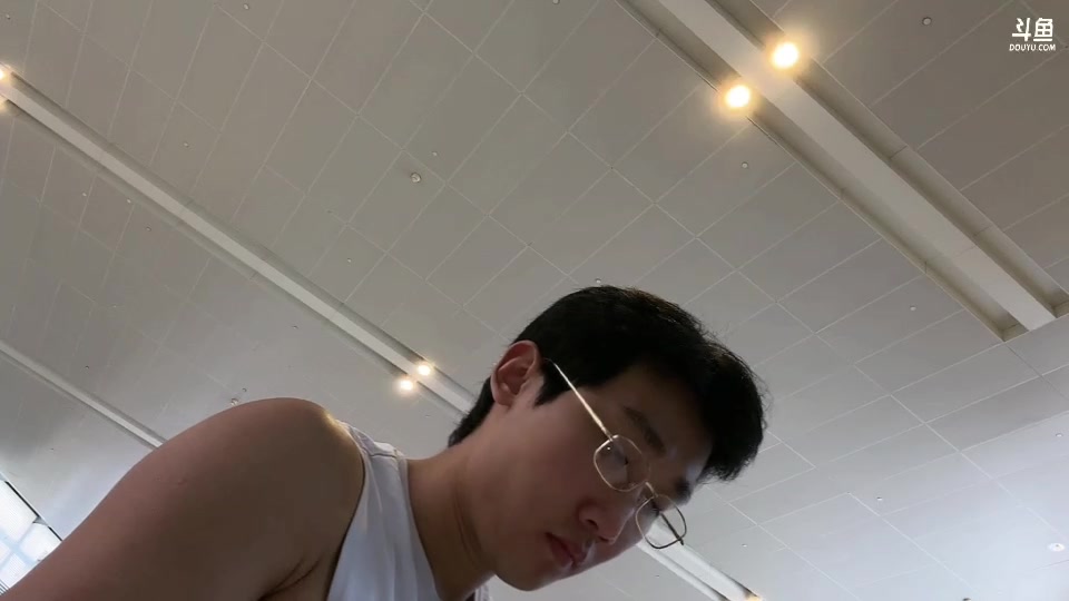 【2023-08-06 13点场】胸肌很大的良小伞：去西安的路上一毛钱卡牌子巨龙族集合！