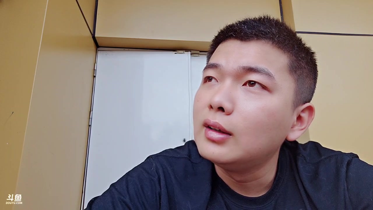 【2023-08-07 16点场】王大谋119：小奶团 看完电影，户外和茄哥吃烧烤