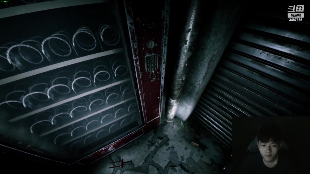 【2023-08-07 23点场】辛巴imb丶丶：打一把LOL然后恐怖游戏