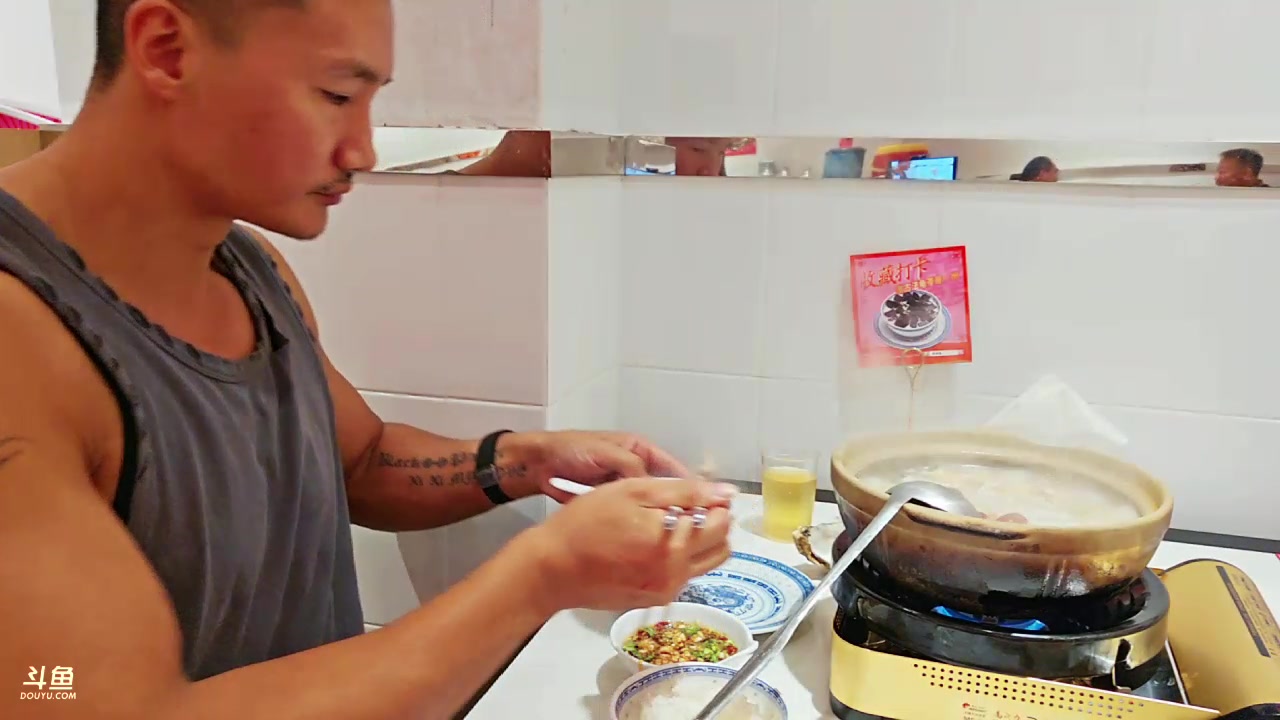【2023-08-10 22点场】黑人毅：膝盖需要静养2个月