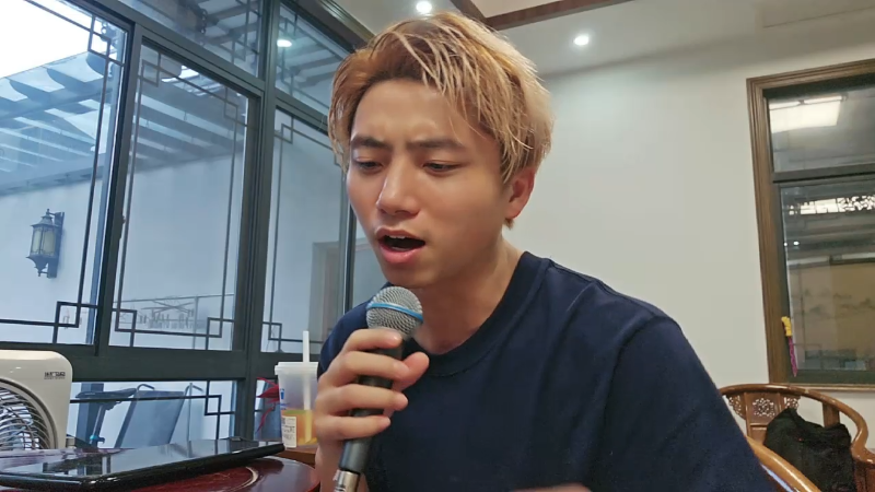 我在斗鱼看龍骑士丶尧顺宇直播户外
