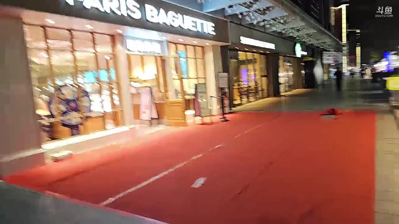 【2023-08-11 21点场】黑人毅：膝盖需要静养2个月